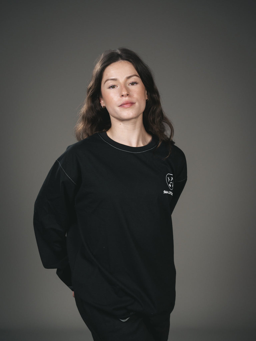Black Crewneck (4)