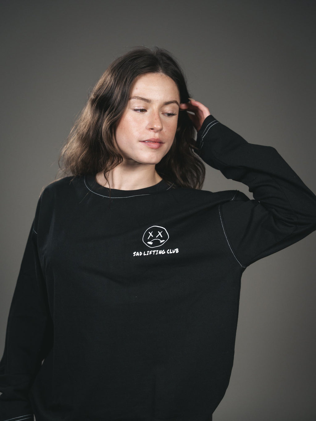 Black Crewneck (6)